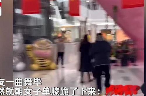 重庆吃瓜少女群,重庆吃瓜少女群的麻辣生活点滴