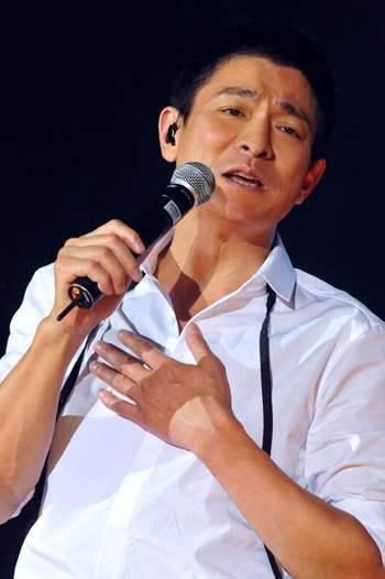 网红翻译刘德华的歌,网红新译版，刘德华歌曲魅力再燃