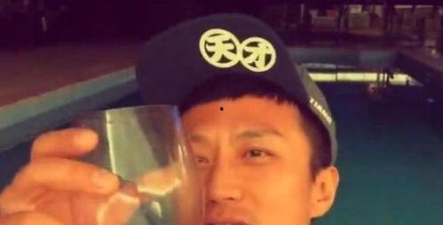 男明星酒量,酒量惊人！盘点娱乐圈男明星的豪饮风采
