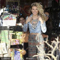 安娜吃瓜故事,一场甜蜜的误会之旅